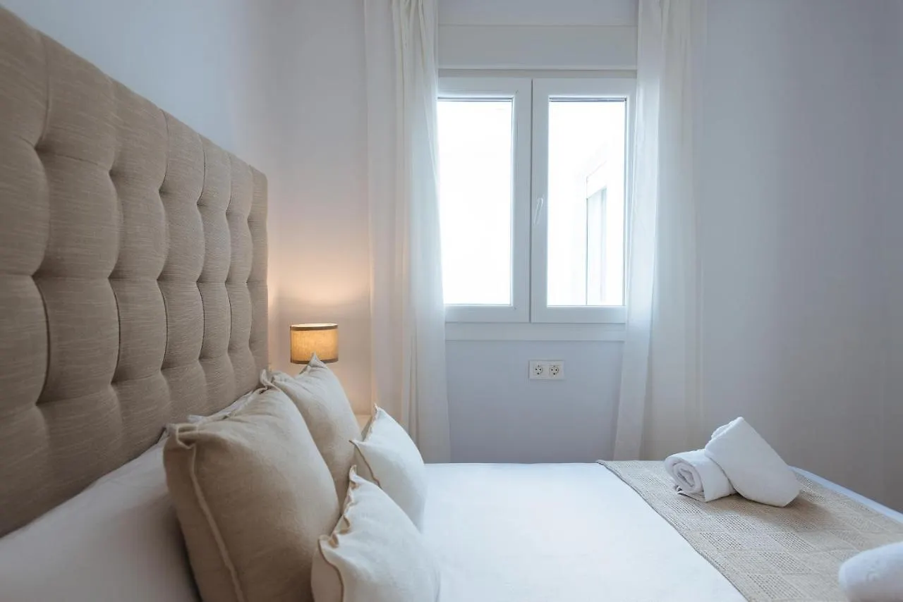 סביליה Triana Home - Free Parking 0*,